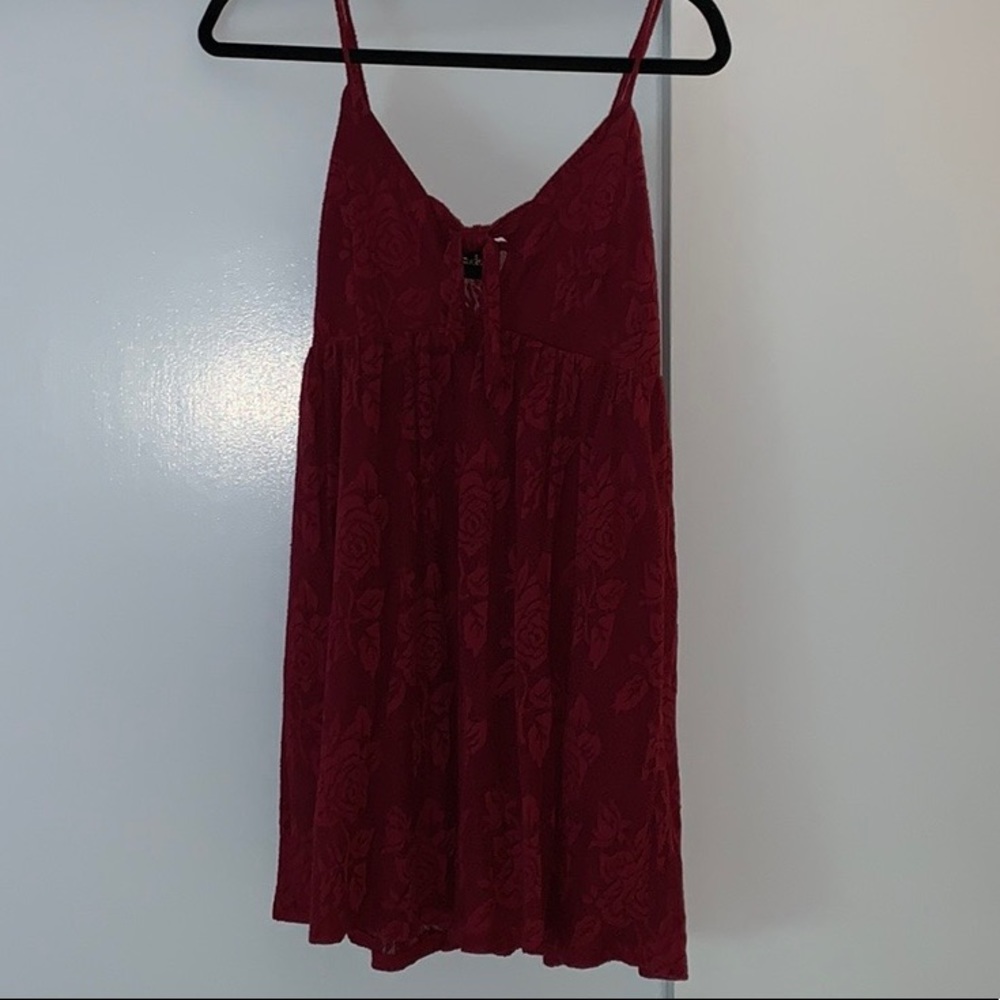 Maroon short lacey dress
